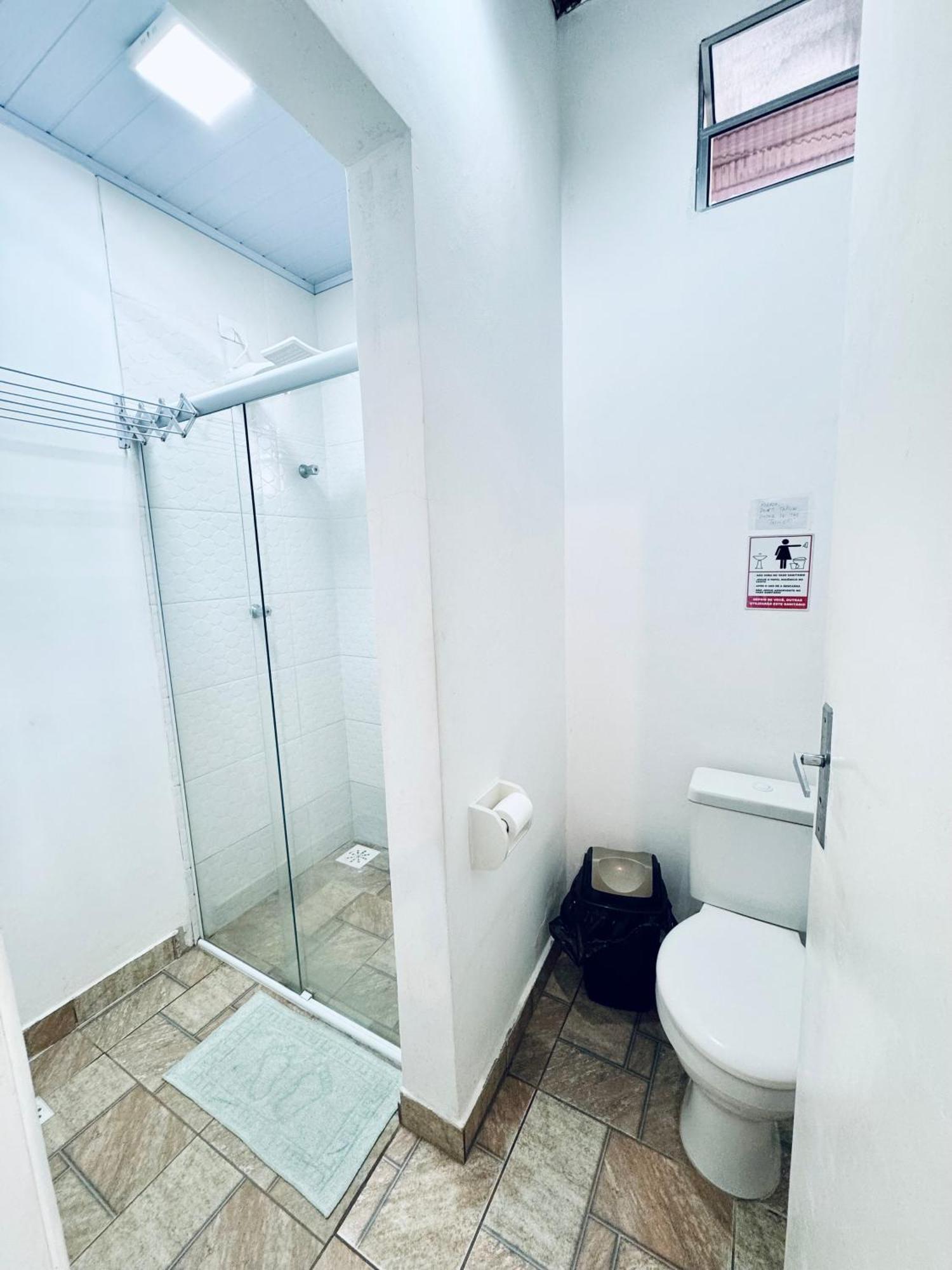 Family Room Bathroom,1657193122:JPEG